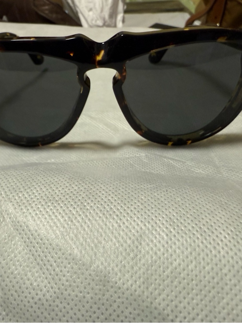 Burberry woman’s sunglasses new - Picture 6 of 10